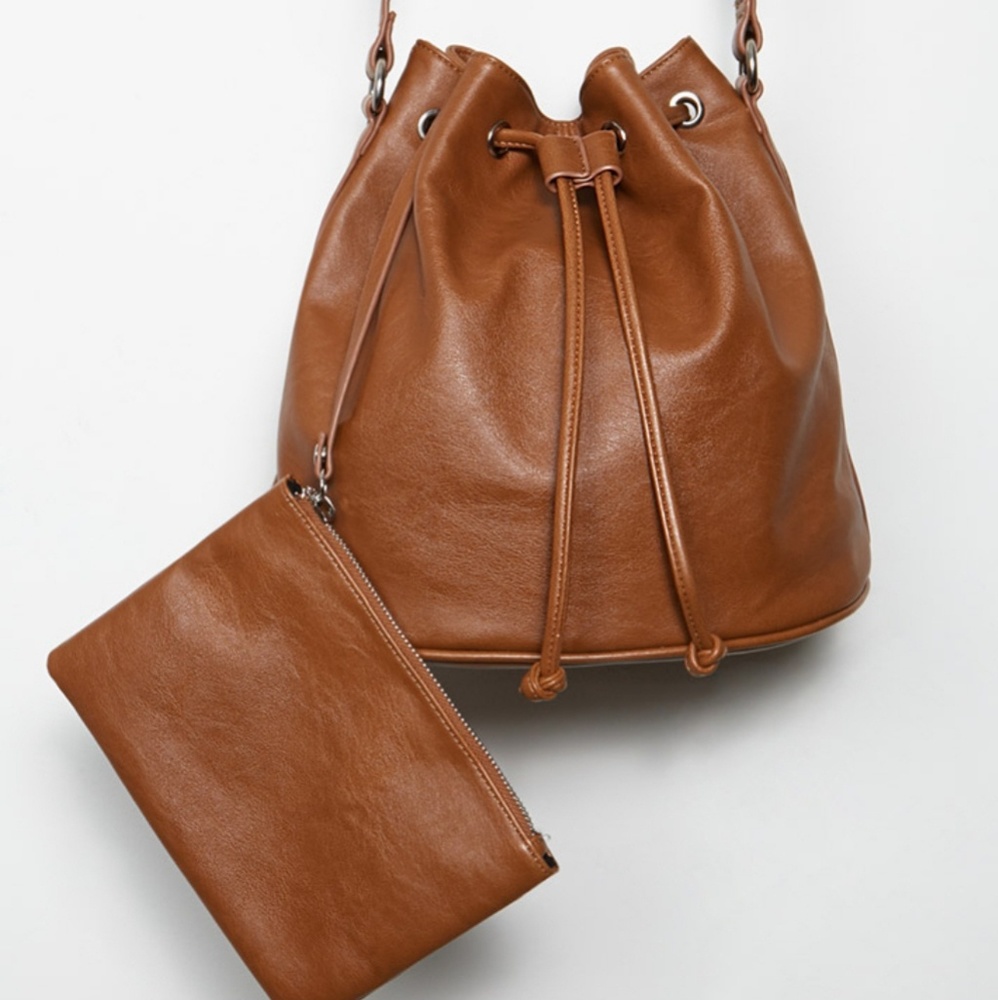 Forever 21 faux leather tan bucket bag